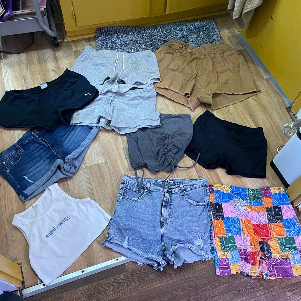 Woman’s shorts